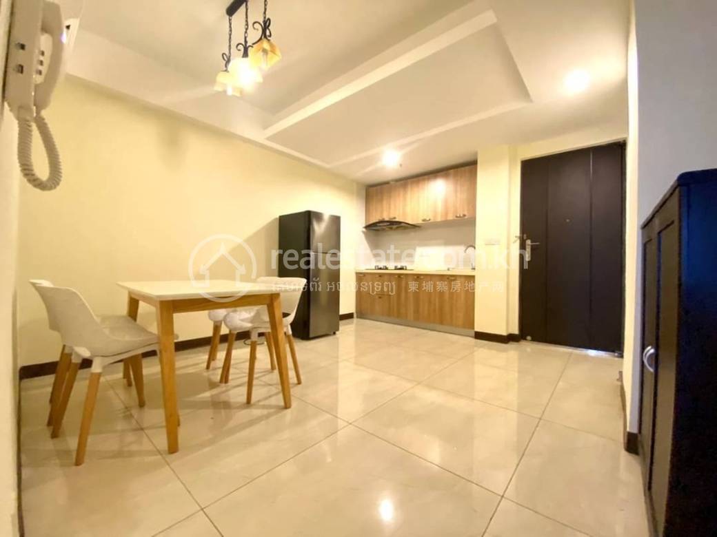 Chamkarmon Condo For Rent in Chamkarmon