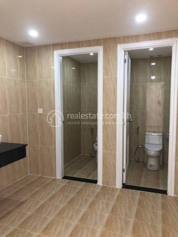 Chroy Changvar House and lot K pronájmu in Chroy Changvar Chroy Changvar $3,700
