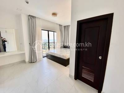 Tonle Bassac Apartment For Rent in Tonle Bassac