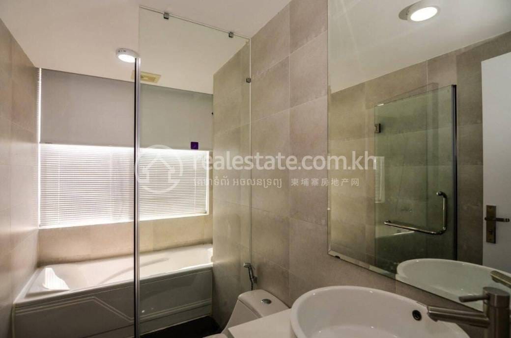 Condo À louer à Boeng Keng Kang $2,200