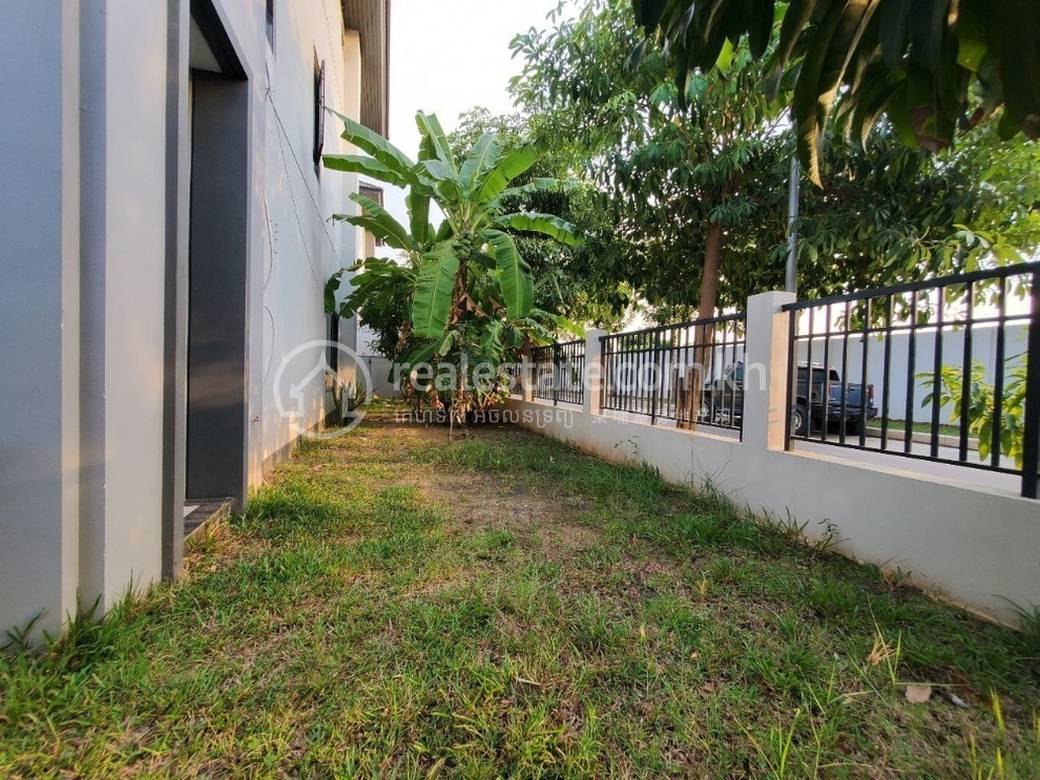Vila For Sale & Rent in Phnom Penh Thmey, Sen Sok, Phnom Penh