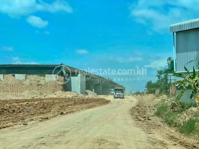  , សិត្បូ, ស្អាង, កណ្ដាល