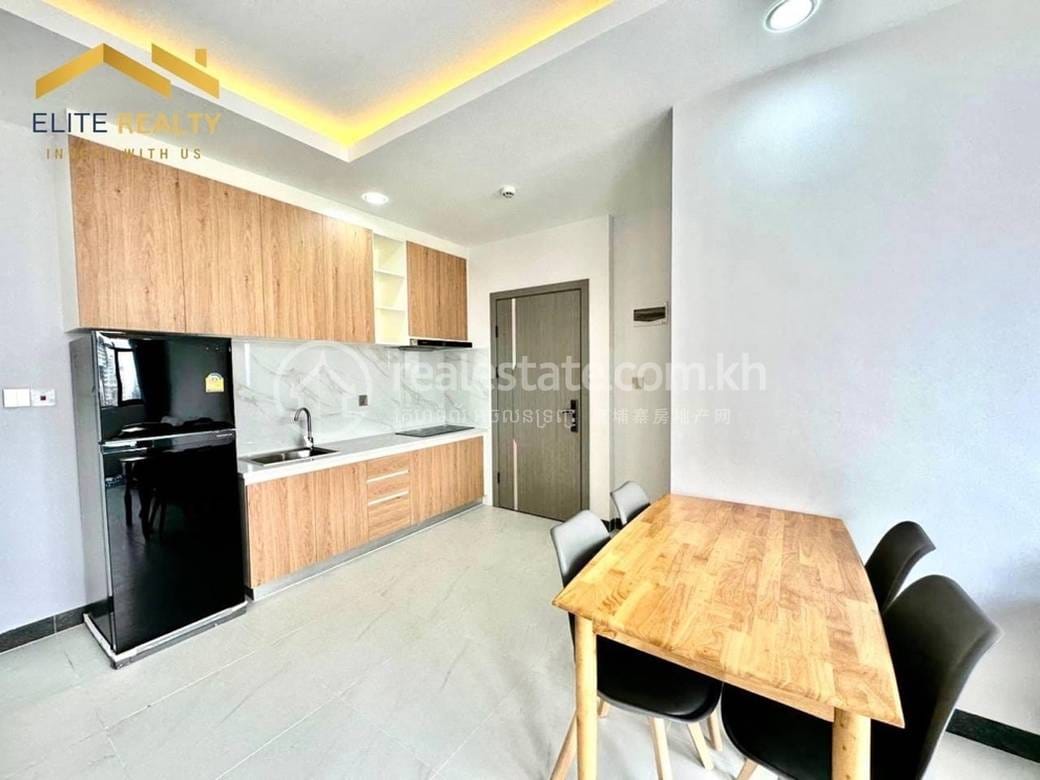 Apartment For Rent with 1 Parking Space