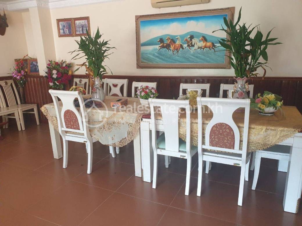Chbar Ampov Villa For Sale & Rent in Chbar Ampov