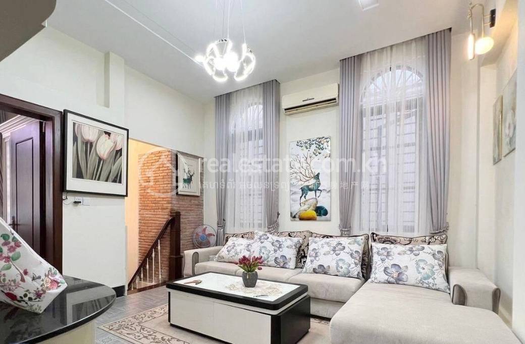 Tuek Thla Villa For Rent in Tuek Thla