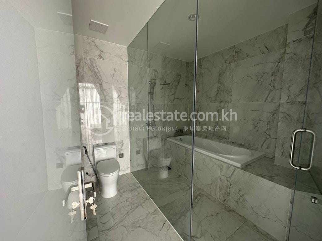 Apartment For Rent in Boeng Keng Kang $4,000