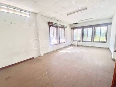 Boeng Keng Kang Villa For Rent in Boeng Keng Kang