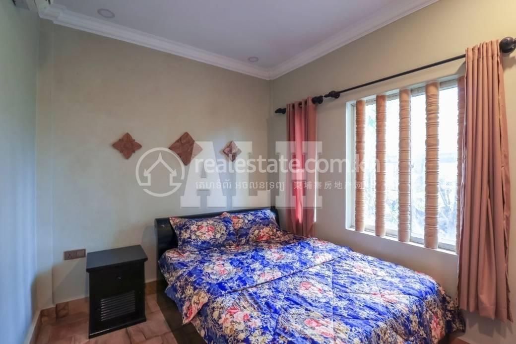 Apartment For Rent with 1 Parking Space