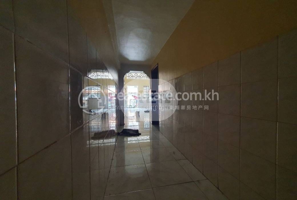 Смежный дом For Sale & Rent in Boeng Keng Kang $460,000