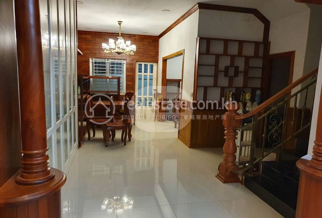 Chroy Changvar วิลล่าแฝด สำหรับขาย ใน Chroy Changvar