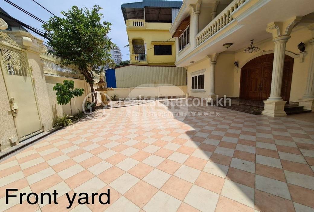 Villa À louer à Chamkarmon $3,300