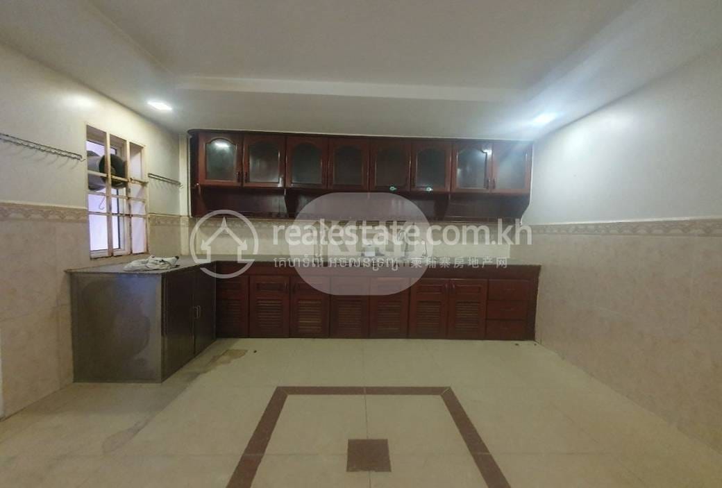 Sen Sok Shophouse For Sale & Rent in Sen Sok