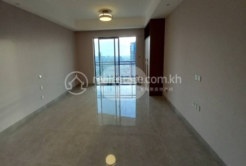 Condo Na prodej with 1 Parking Space