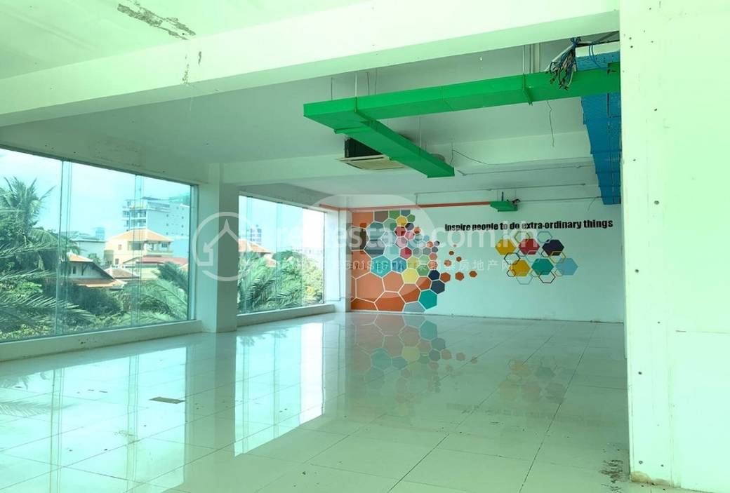 อาคารสำนักงาน สำหรับเช่า ใน Chamkarmon $3,165