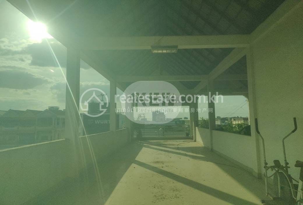 Shophouse K pronájmu in Boeung Kak 2, Toul Kork, Phnom Penh
