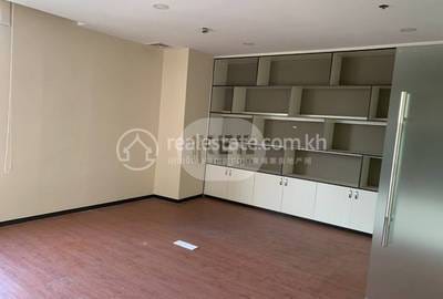 Tonle Bassac อาคารสำนักงาน สำหรับเช่า ใน Tonle Bassac