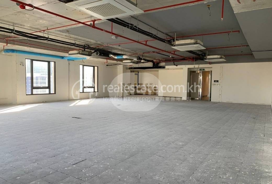 Offices For Rent in Chamkarmon $4,200