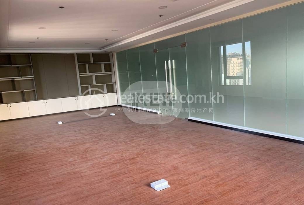 Offices For Rent in Chamkarmon $9,360