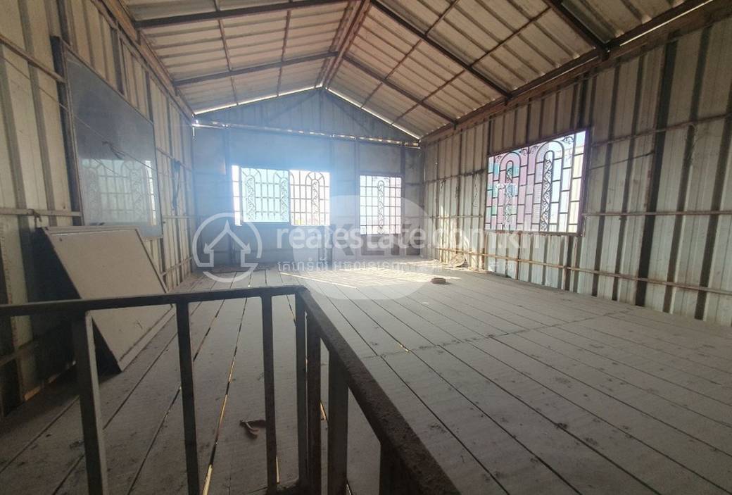 带1个停车位的店屋For Sale & Rent