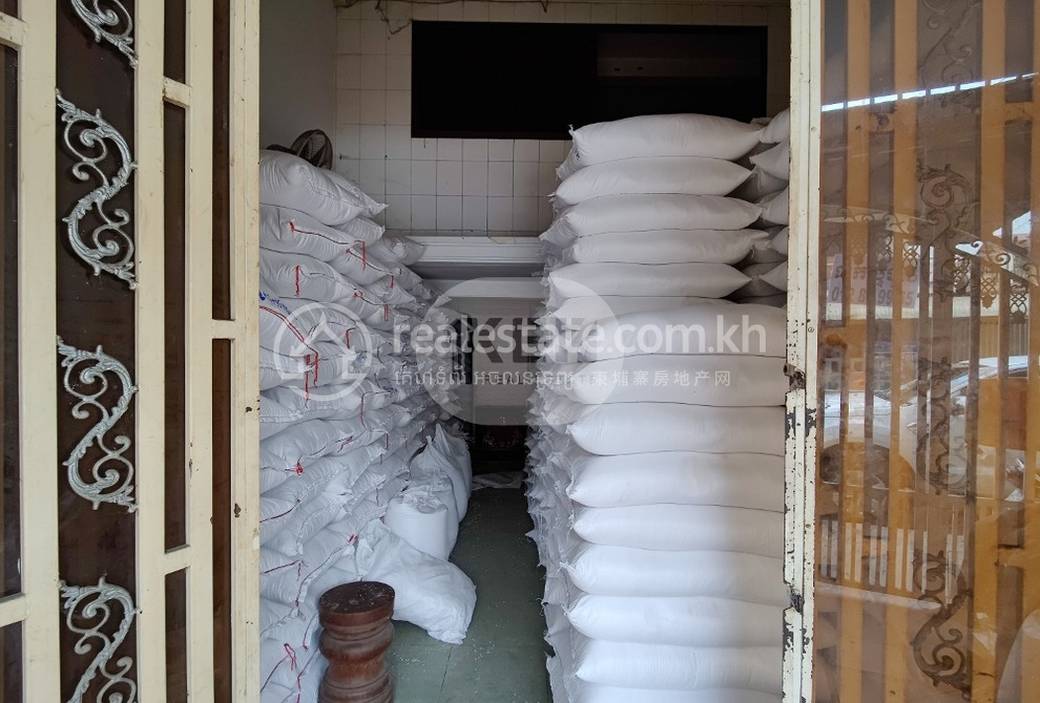 Shophouse For Sale & Rent in Toul Kork $240,000