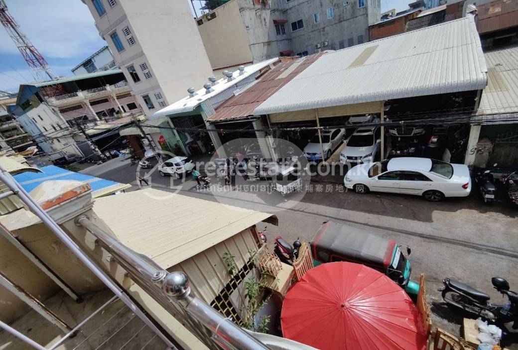 Flat House Na prodej in Phsar Depou III, Toul Kork, Phnom Penh