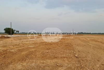  , S'ang Phnum县, S'ang市, 干拉省