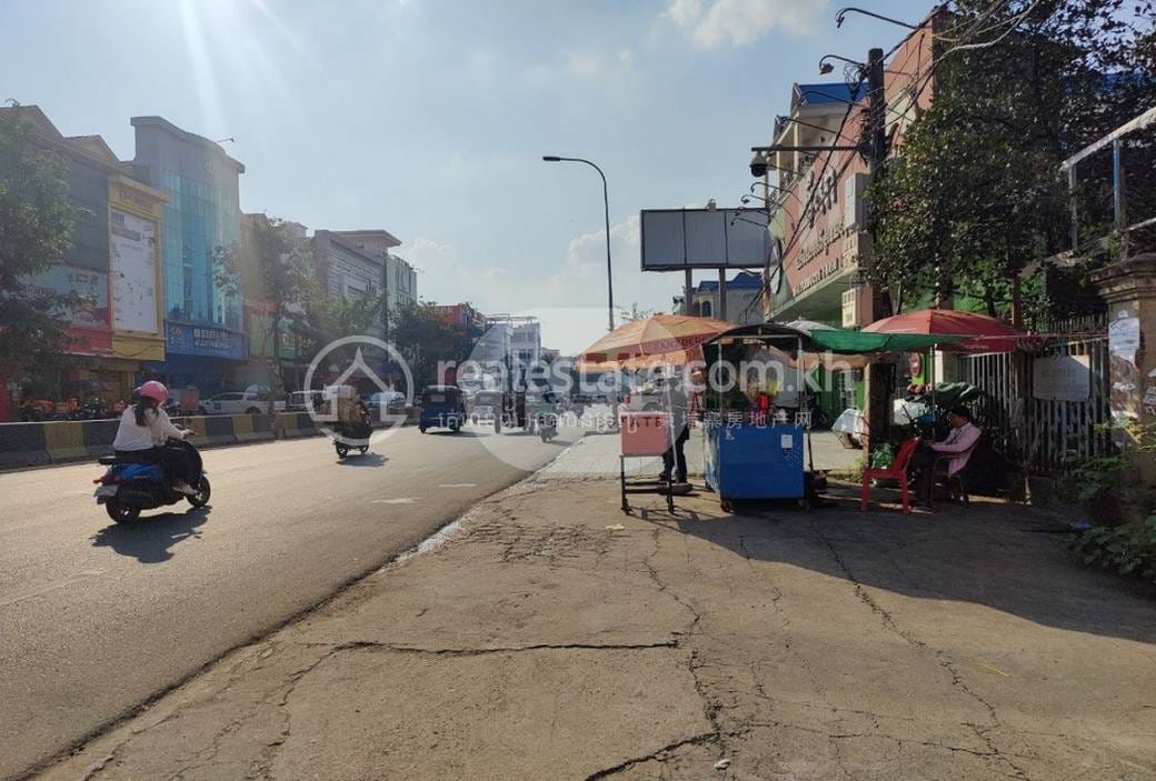 Vila Na prodej in Boeung Salang, Toul Kork, Phnom Penh
