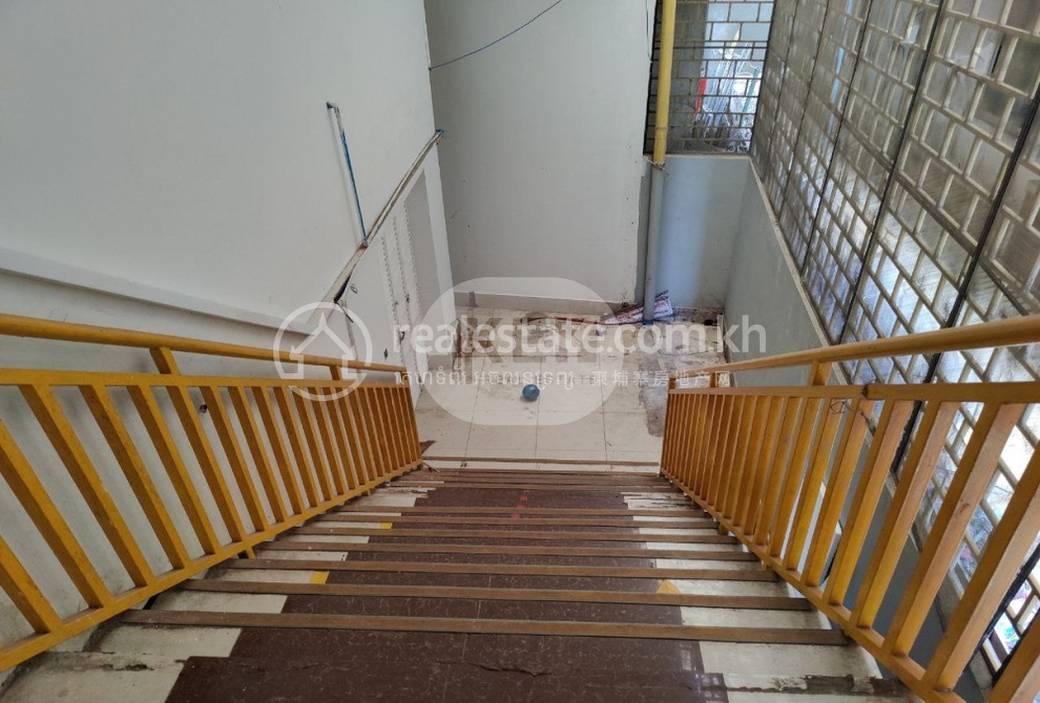 Bâtiment À louer à, Tuek L'ak 2, Toul Kork, Phnom Penh
