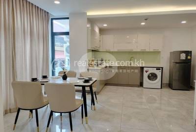 Apartment For Rent with 1 Parking Space