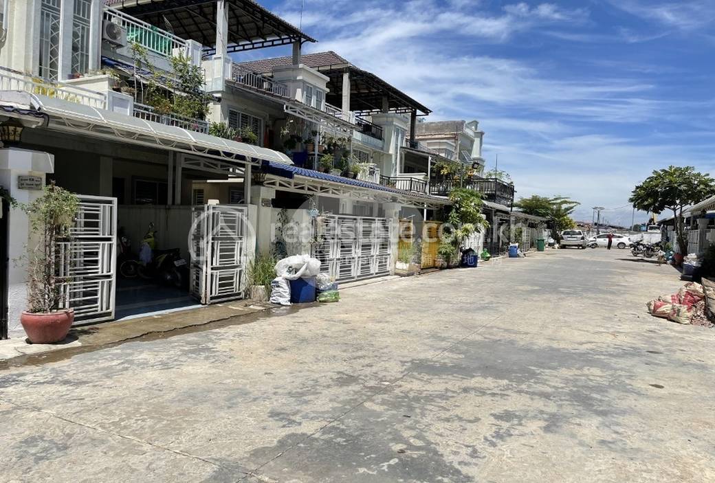 Sen Sok联排住宅出售，价格$110,000