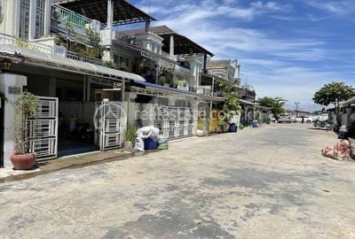 Sen Sok联排住宅出售，价格$110,000
