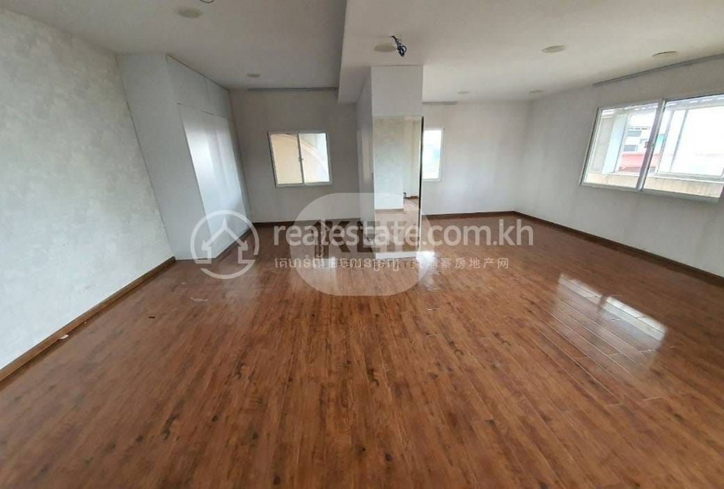 Budynek Na wynajem w Boeng Keng Kang $3,000