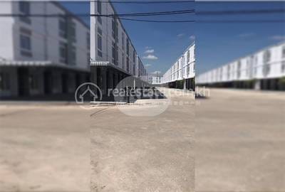 Pong Tuek Flat House Na sprzedaż w Pong Tuek