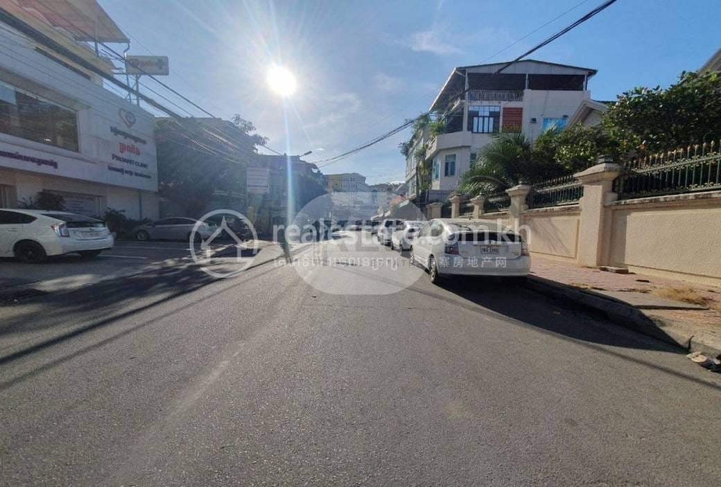 Vila K pronájmu in Boeung Kak 2, Toul Kork, Phnom Penh