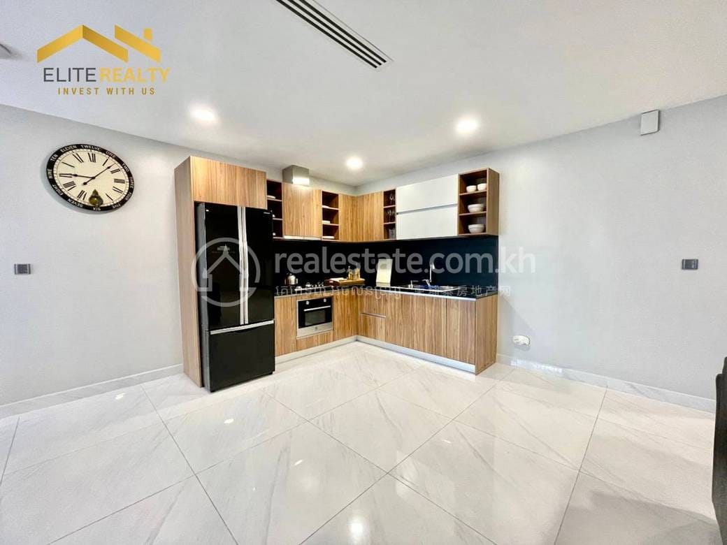 Appartement À louer de 124 m² habitables à Boeng Keng Kang