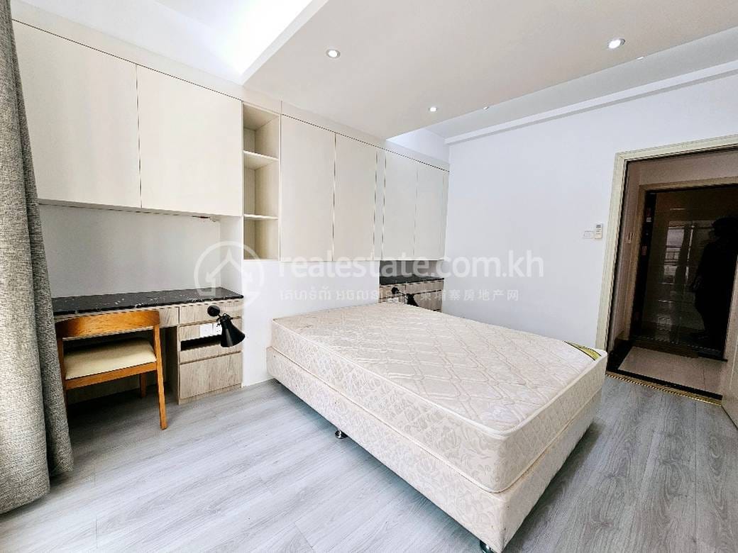 Platinum Bay | BKK 1 Condo For Rent in BKK 1