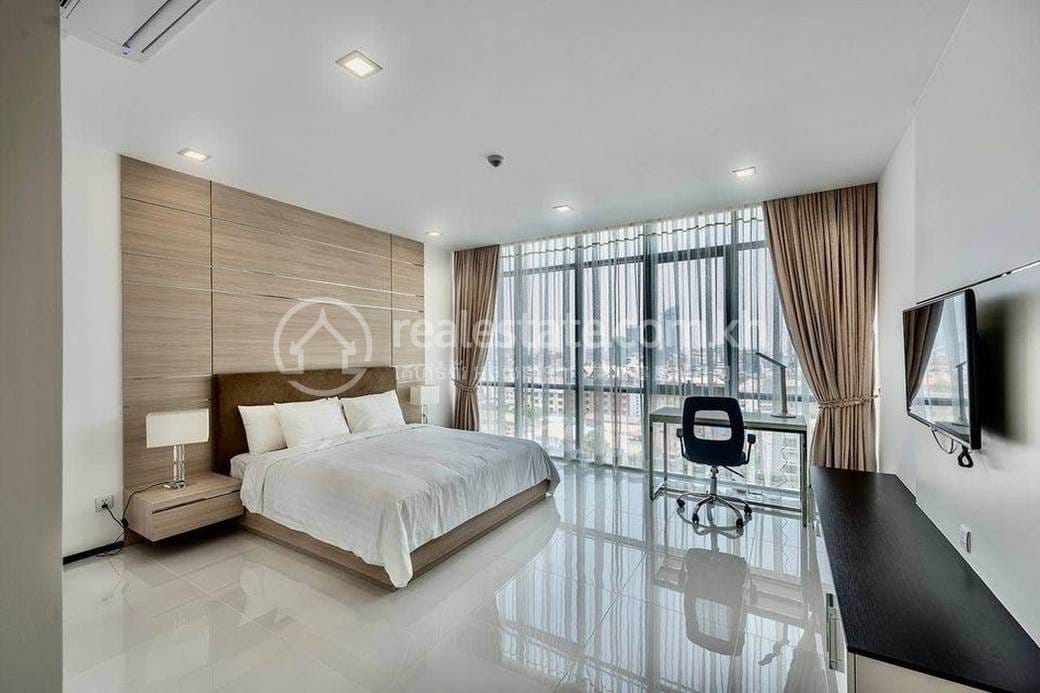 $2,650 Flat