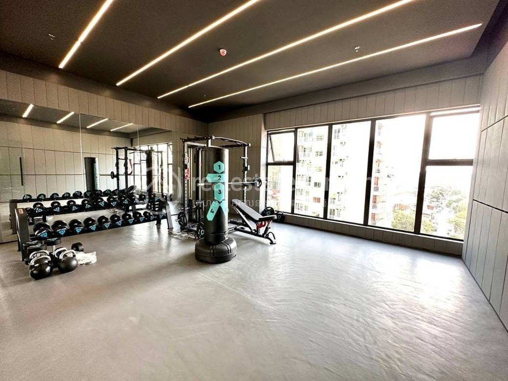 Condo For Sale in Boeng Keng Kang $150,000