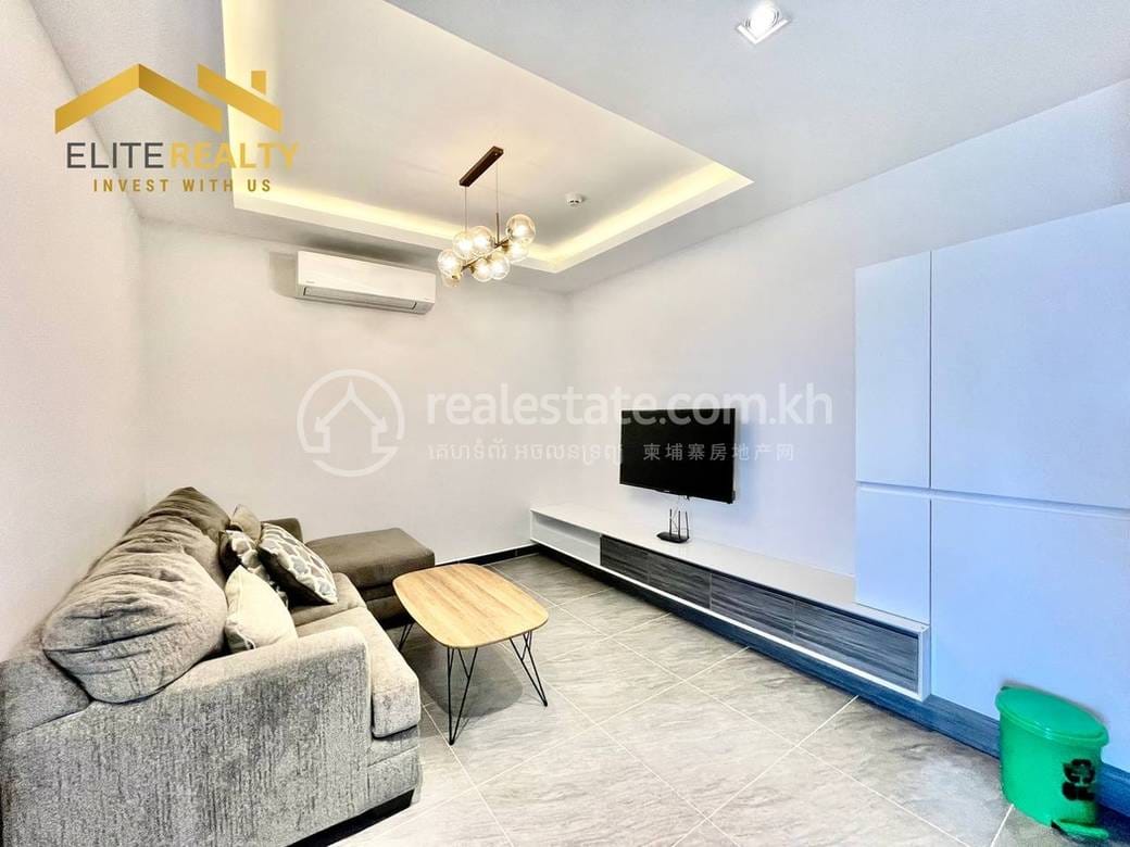 100 sqm Living Size Apartment For Rent in Daun Penh