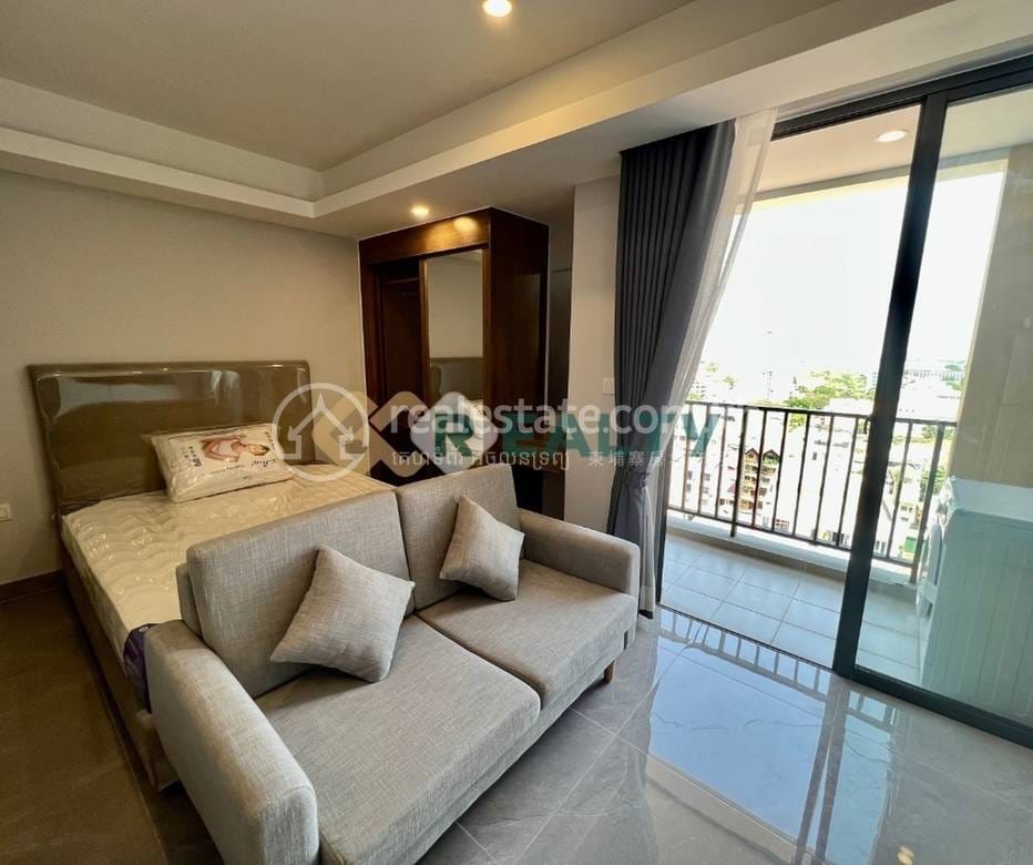 Apartment For Rent with 1 Parking Space