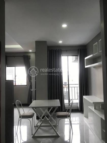 Condo For Rent in Chamkarmon $1,350
