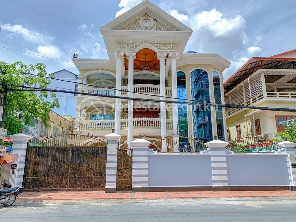 $9,000 Vila