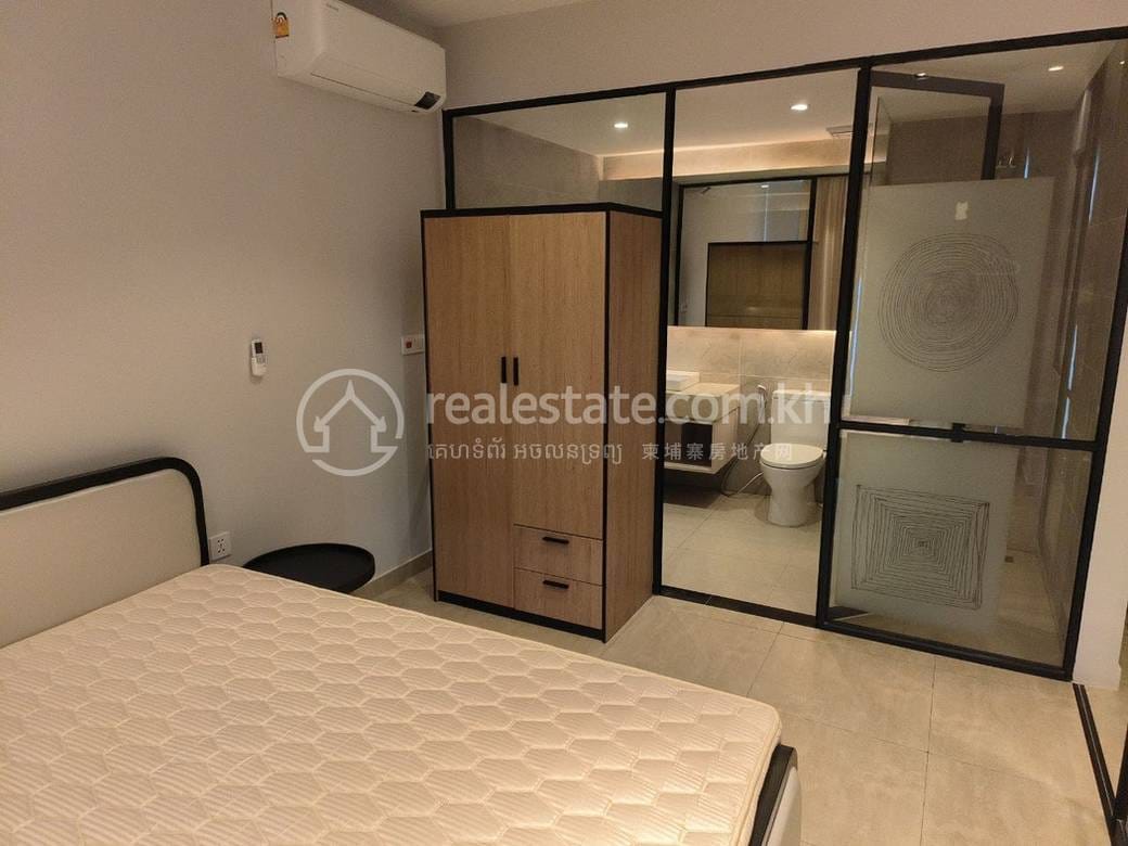 $450 Condo