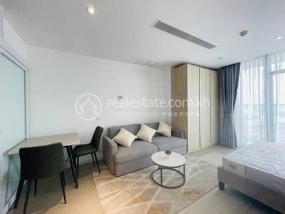 residential Apartment for rent ใน Tonle Bassac รหัส 228566
