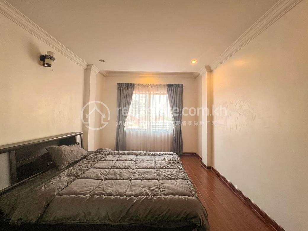 $2,700 Dvojvila