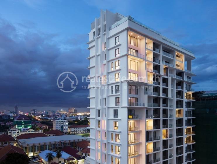 Embassy Residences - Phnom Penh's Landmark Condominium | Chamkarmon Condo Na prodej in Tonle Bassac Chamkarmon $160,000