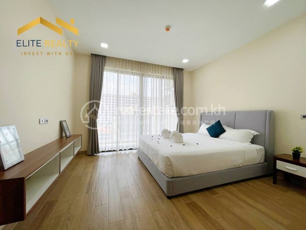 Apartment For Rent with 1 Parking Space