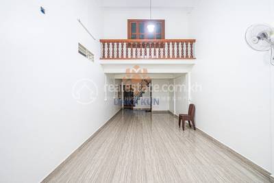  , ស្វាយដង្គំ, សៀមរាប, សៀមរាប