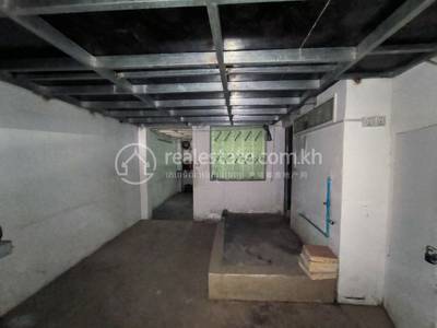Chey Chumneah, Daun Penh, Phnom Penh