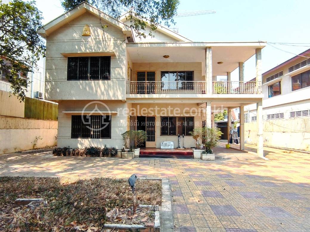 Villa À louer à Boeng Keng Kang $8,000